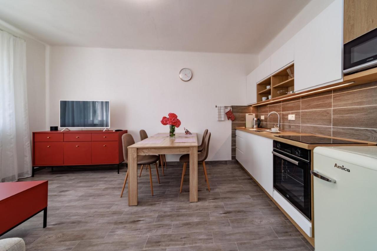Apartmany Jaro Česká Skalice Buitenkant foto